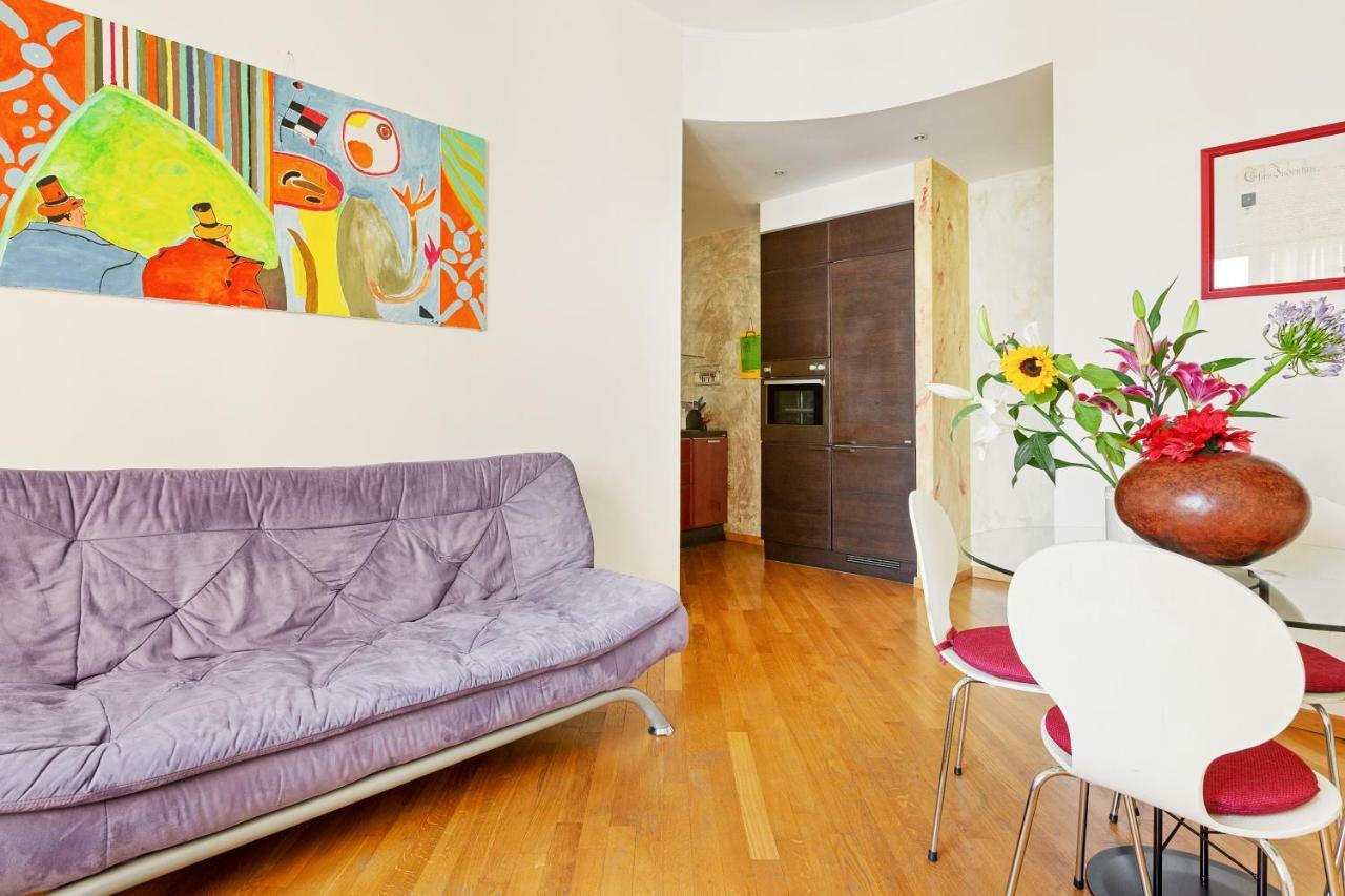Moscova Balcony Flat Apartment Милано Екстериор снимка